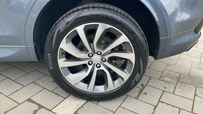 Land Rover Discovery Sport 1.5 P300e R-Dynamic HSE 5dr Auto [5 Seat] Station Wagon